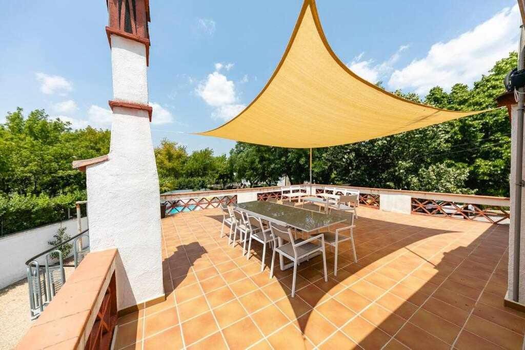 Newly Renovated W Pool & Bikeparking Gasthuis Gerona